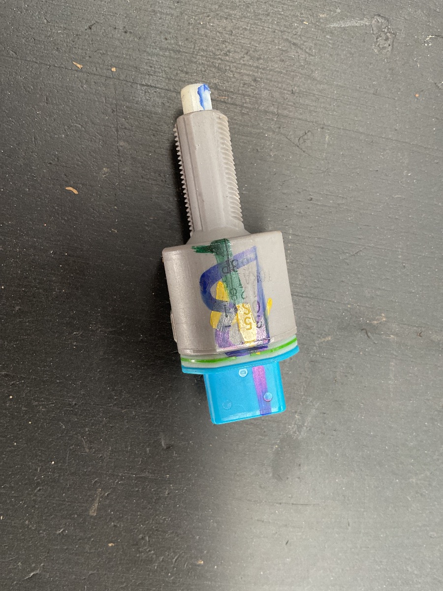 URBAN CRUISER BRAKE LIGHT SWITCH