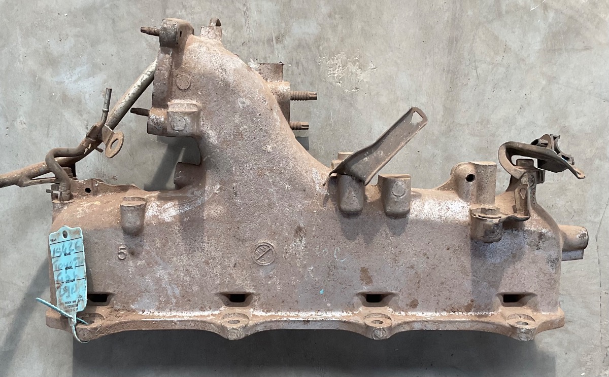 HILUX 2.4 GD INTAKE MANIFOLD