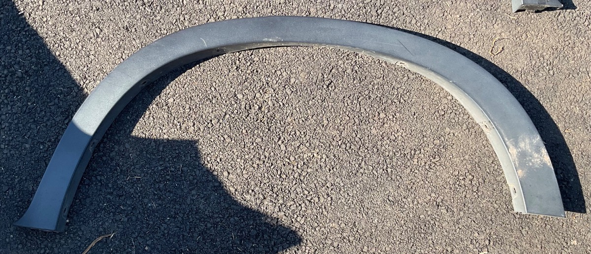 X5 X DRIVE 30D A/T RIGHT REAR ARGH BEADING