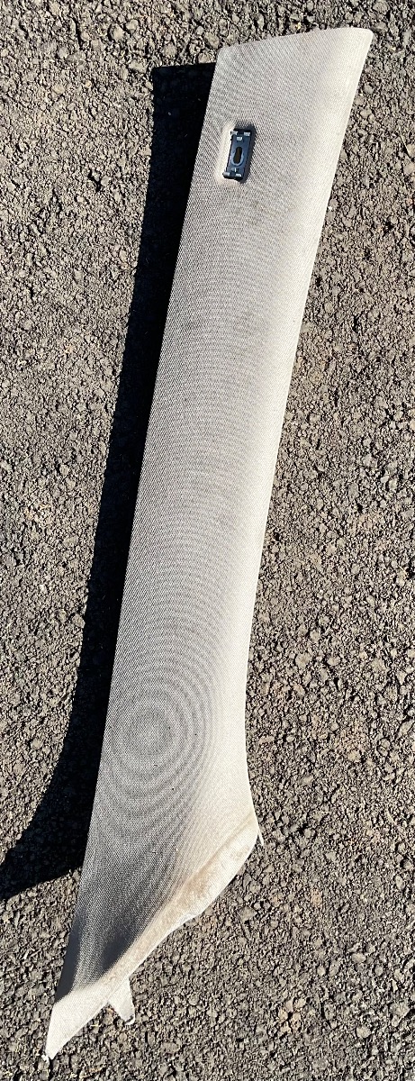 X5 X DRIVE 30D A/T RIGHT INNER A PILLAR TRIM