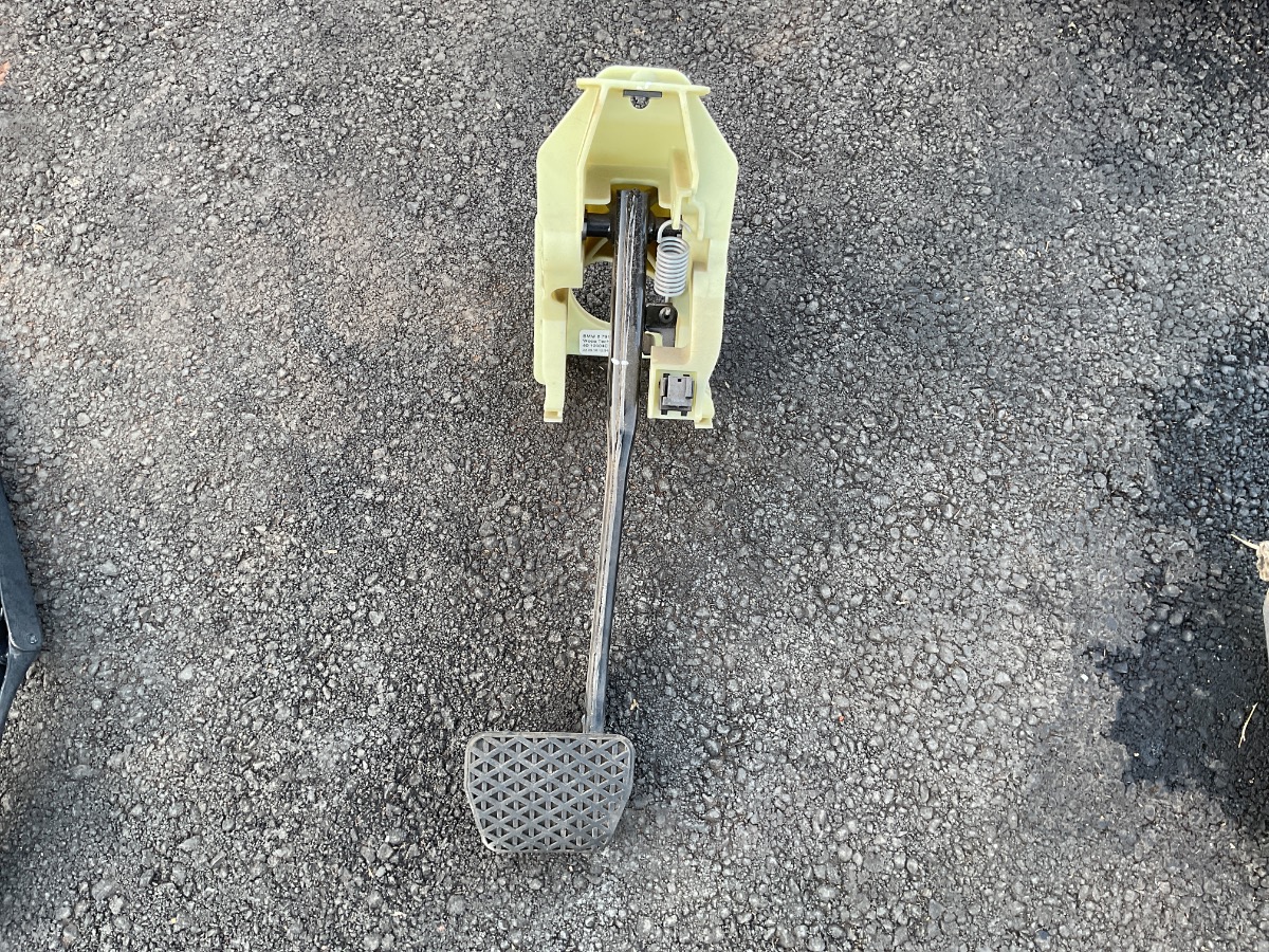 X5 X DRIVE 30D A/T BRAKE PEDAL