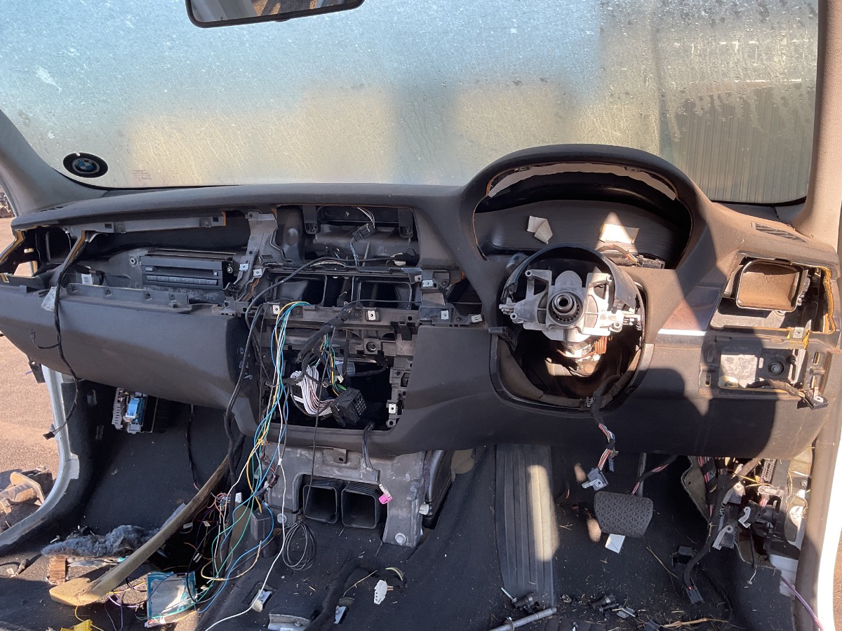 X5 X DRIVE 30D A/T DASH SKIN