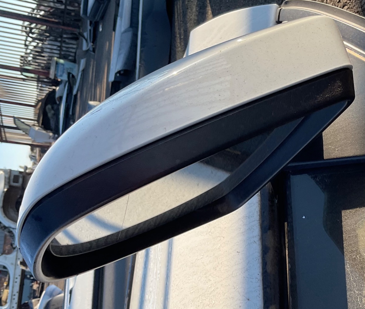 X5 X DRIVE 30D A/T LEFT MIRROR ELEC + AUTO FOLD