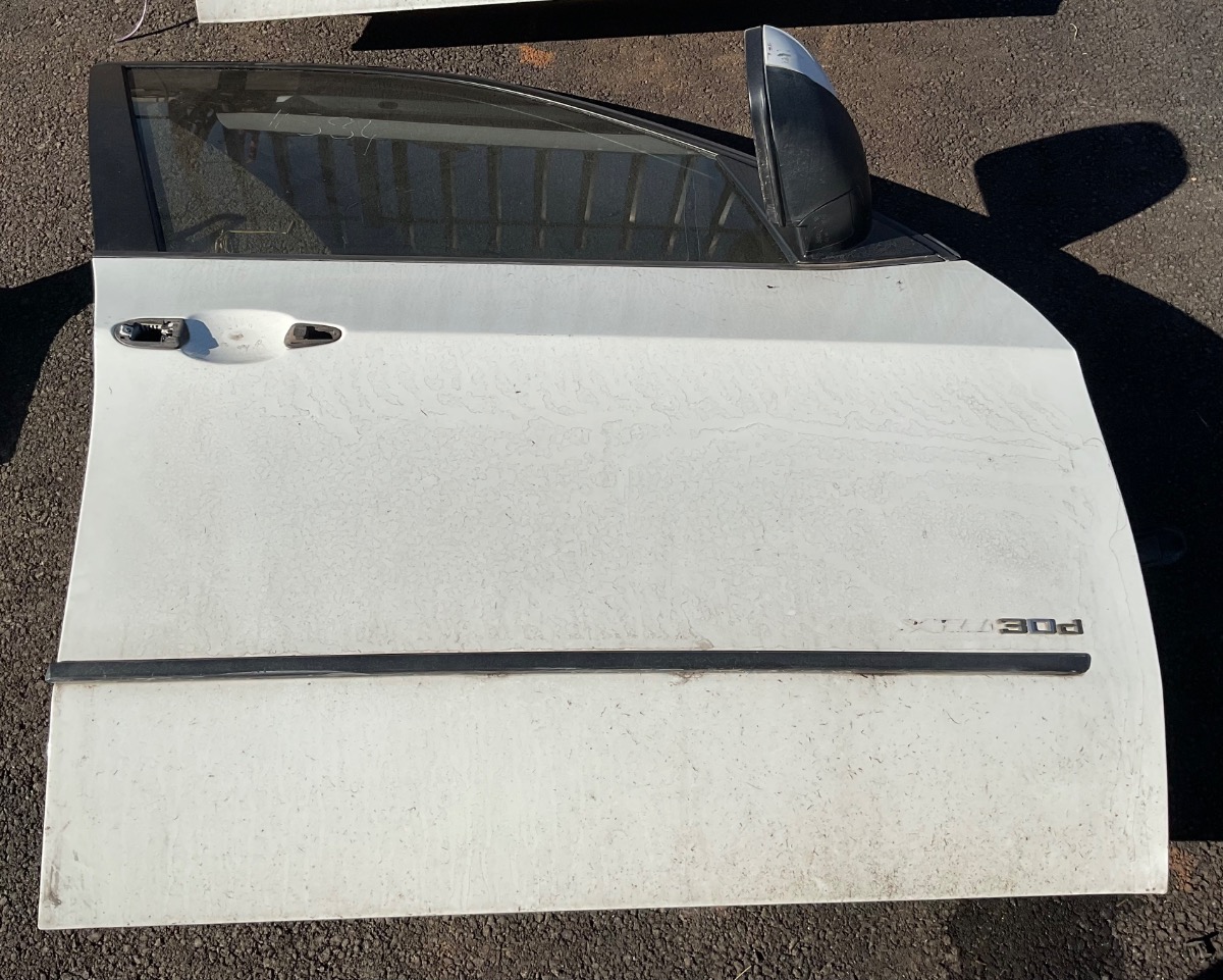 X5 X DRIVE 30D A/T RIGHT FRONT DOOR SHELL