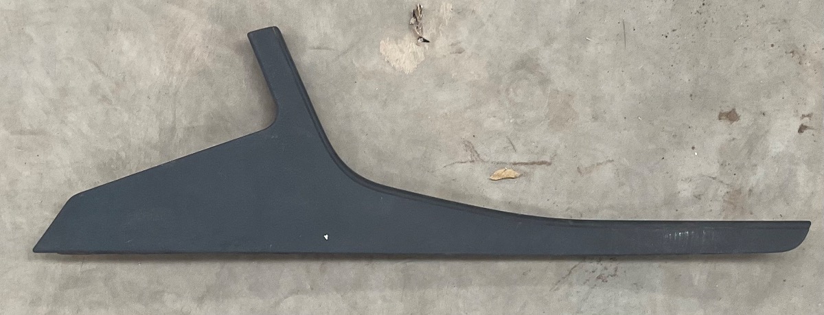 GOLF 7 LEFT CONSOLE TRIM