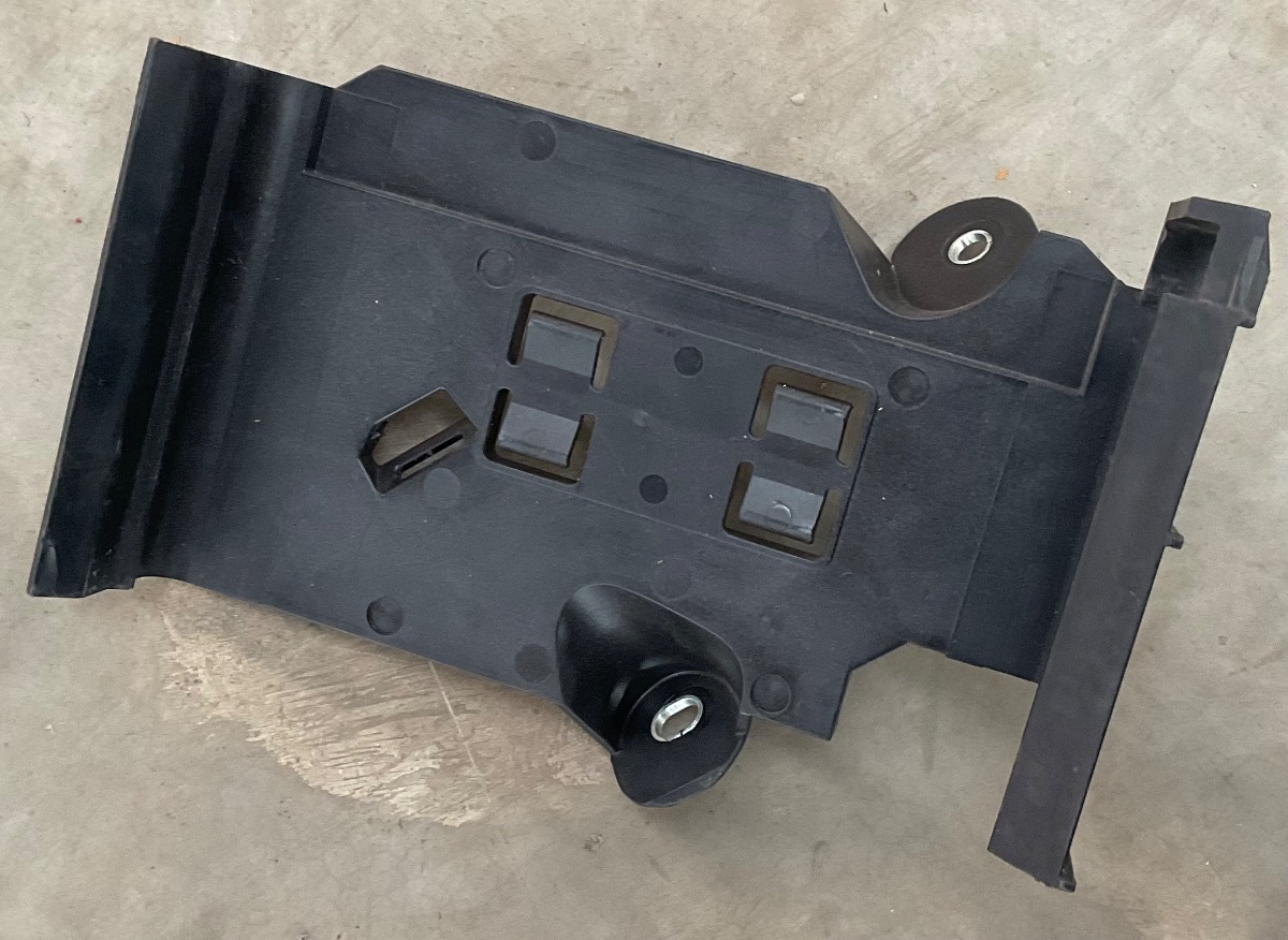 GOLF 7 Brake Light Control Unit LEFT