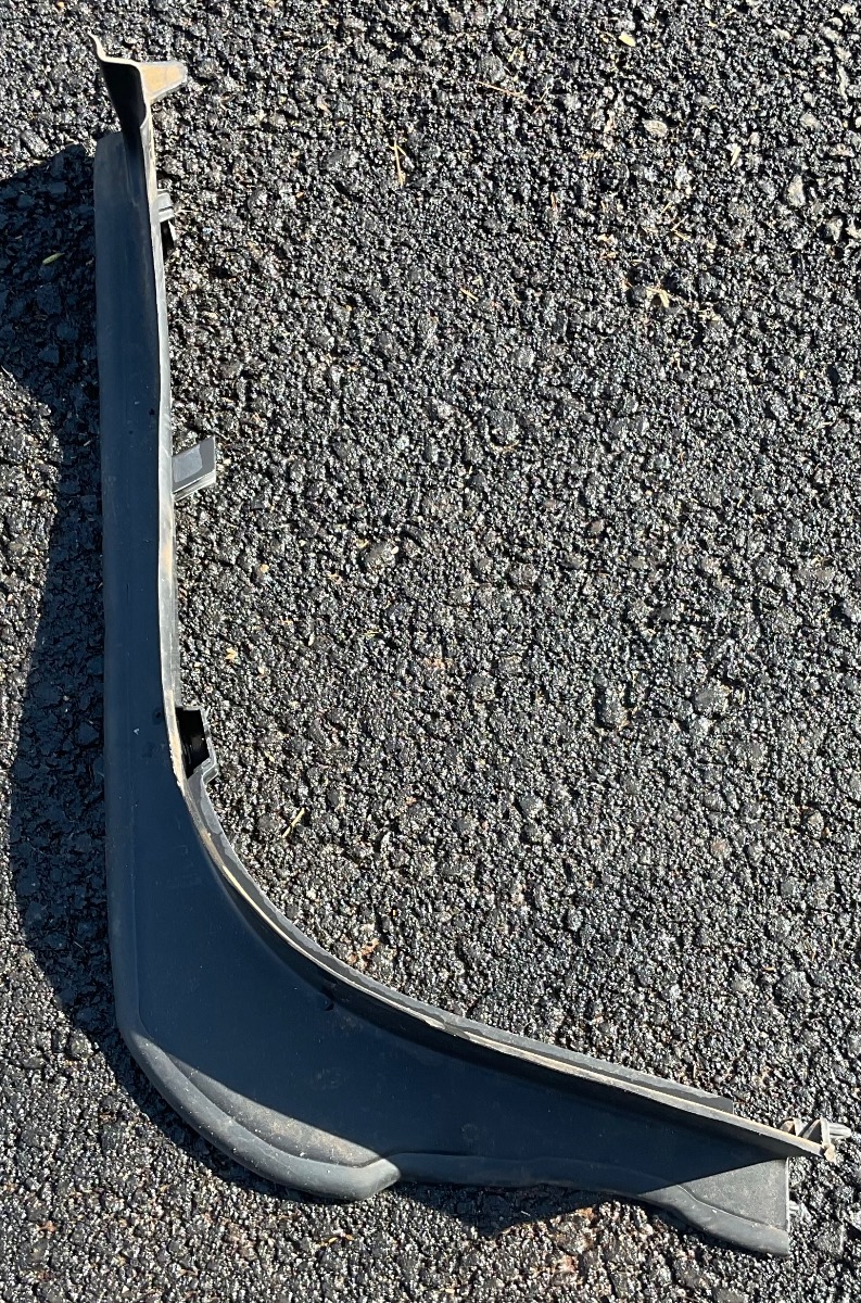 G20 INNER BOOT TRIM LEFT