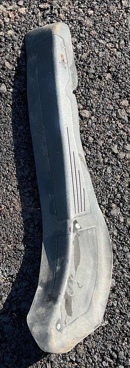 G20 RIGHT REAR INNER BOOT TRIM