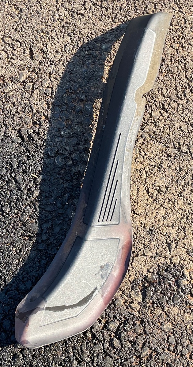 G20 LEFT REAR INNER BOOT TRIM