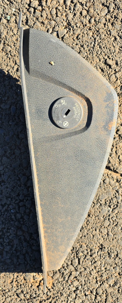 X1 F48 Instrument Trim Left