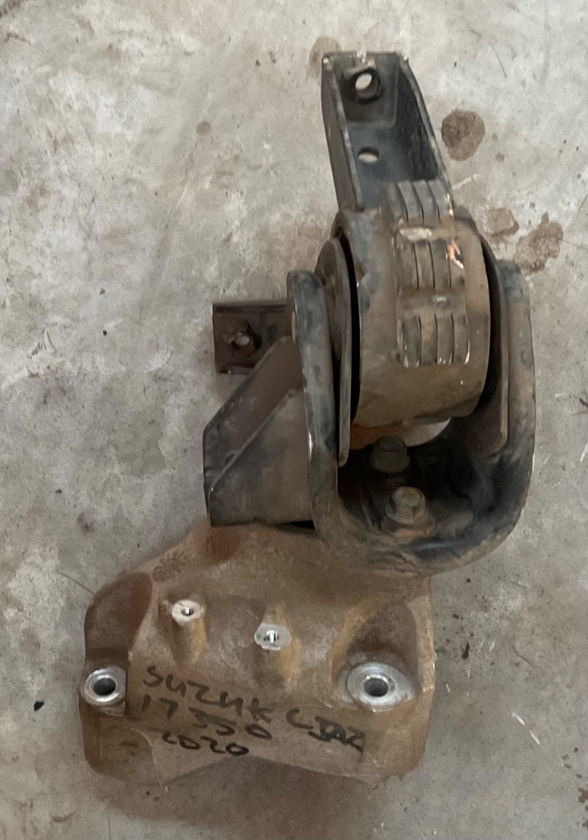 CIAZ 1.5 GL A/T LEFT ENGINE MOUNTING