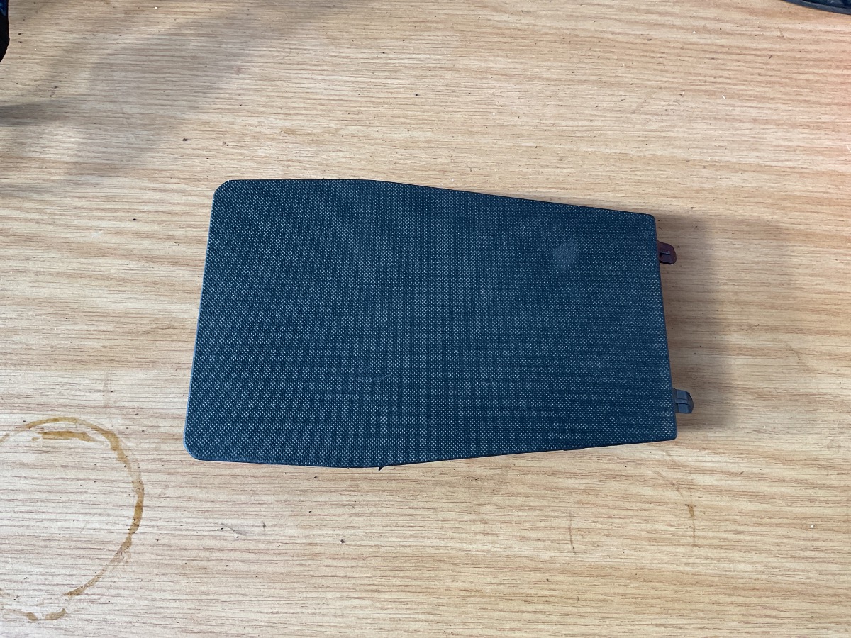 URBAN CRUISER CONSOLE TOP COVER