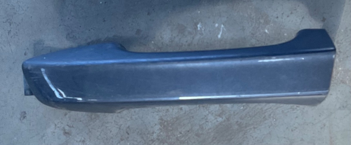 T CROSS LEFT FRONT OUTER DOOR HANDLE