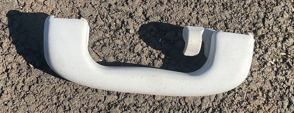 CORSA E REAR GRAB HANDLE