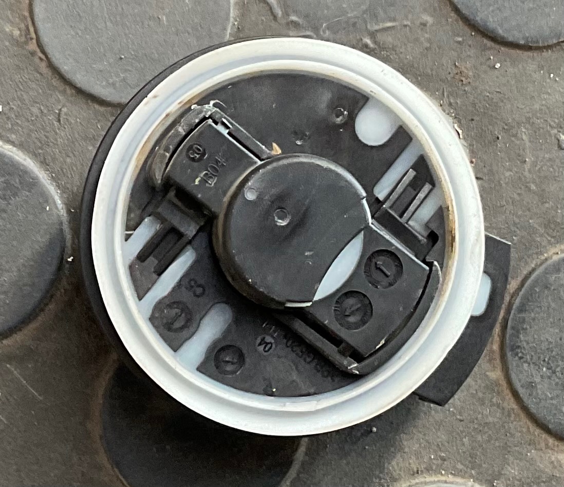 TIGUAN ALLSPACE RIGHT FRONT DOOR IMPACT SENSOR