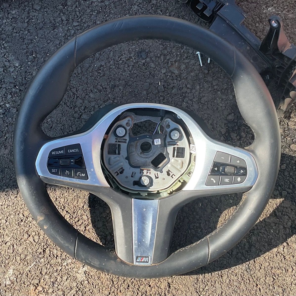 G20 M SPORT STEERING WHEEL
