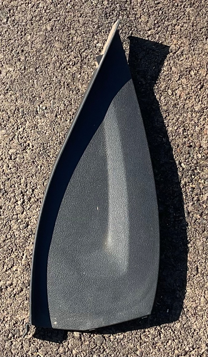 G20 RIGHT DASH COVER