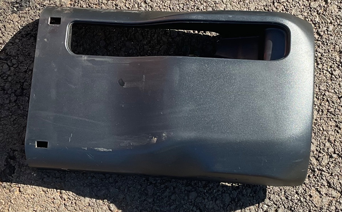 G20 LOWER STEERING COVER
