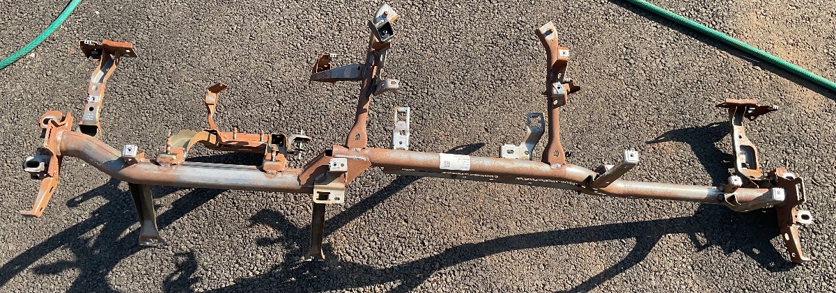 G20 DASH FRAME