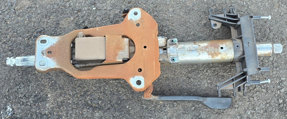 F48 X1 STEERING COLUMN