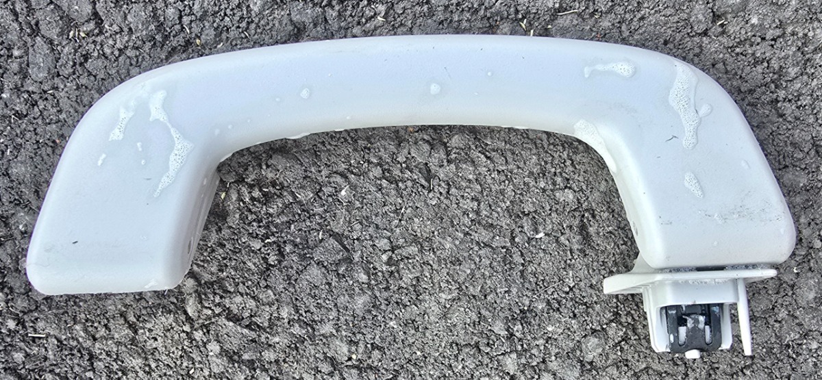F48 X1 ROOF GRAB HANDLE