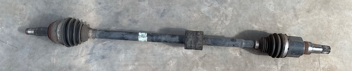 FIGO RIGHT FRONT DRIVE SHAFT