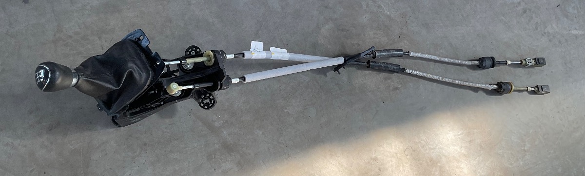 FIGO GEAR LEVER ASSY
