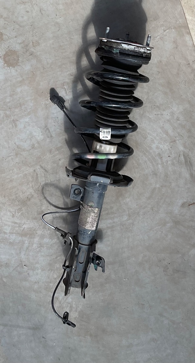 FIGO RIGHT FRONT SHOCK