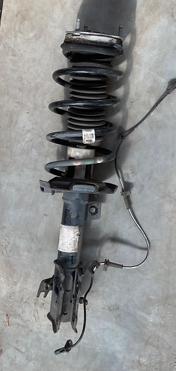 FIGO RIGHT FRONT SHOCK