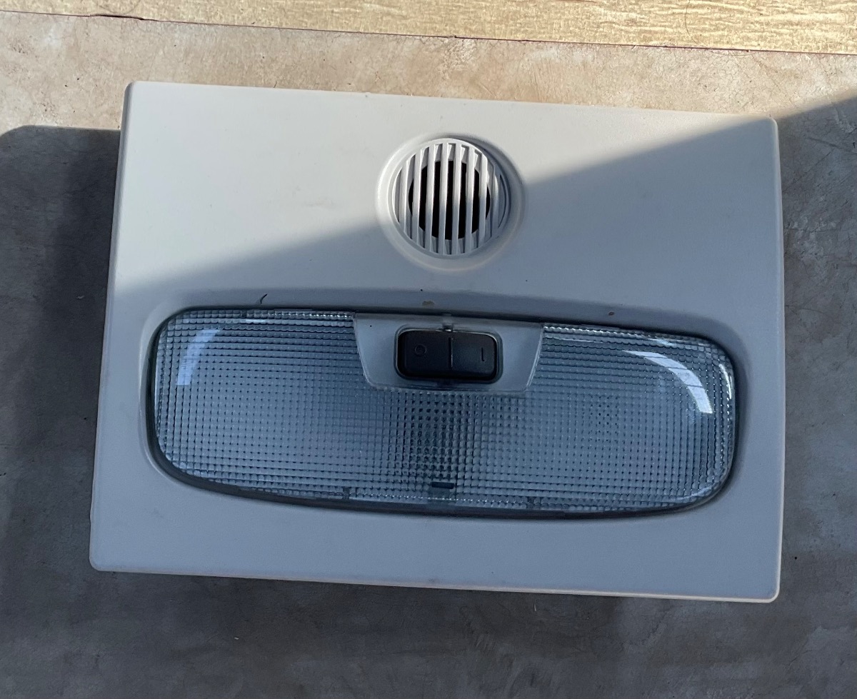 FIGO INTERIOR DOME LIGHT