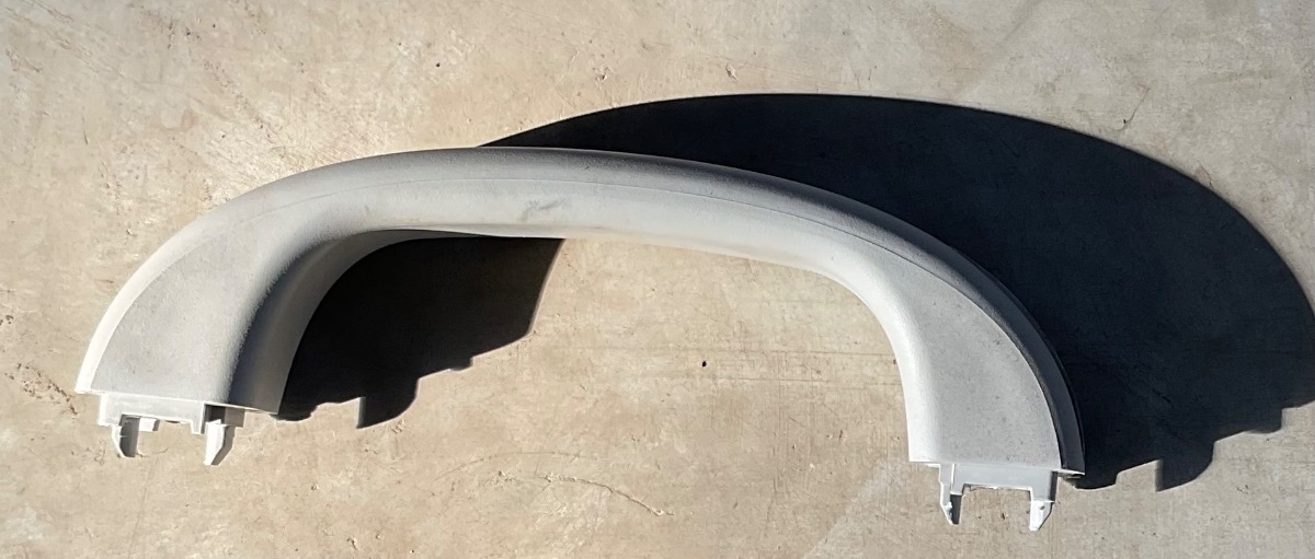 FIGO LEFT FRONT GRAB HANDLE