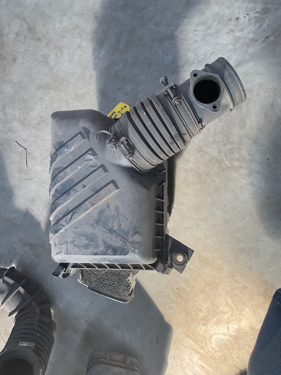 TUCSON AIR FILTER HOUSING