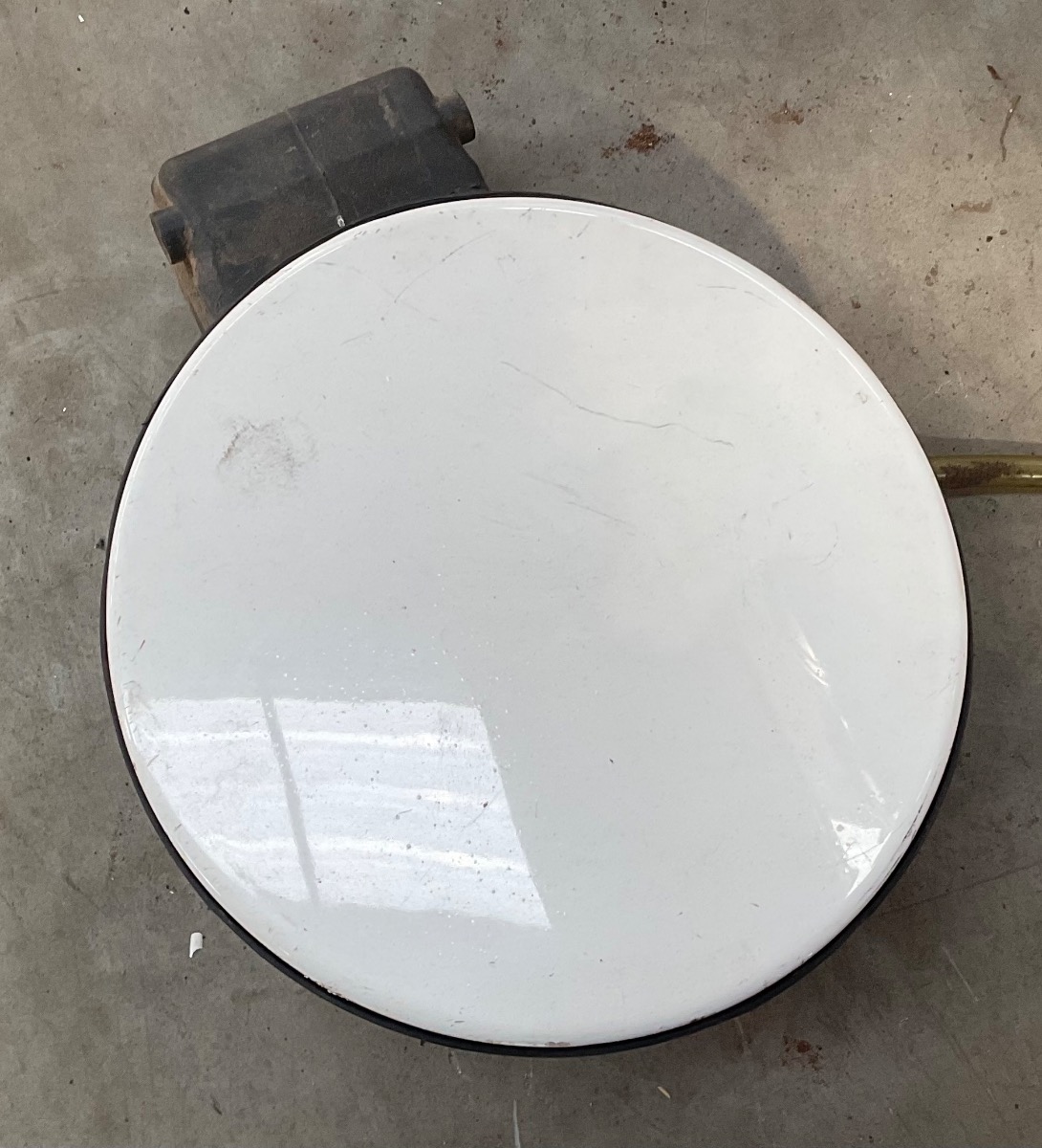 POLO VIVO FUEL FLAP