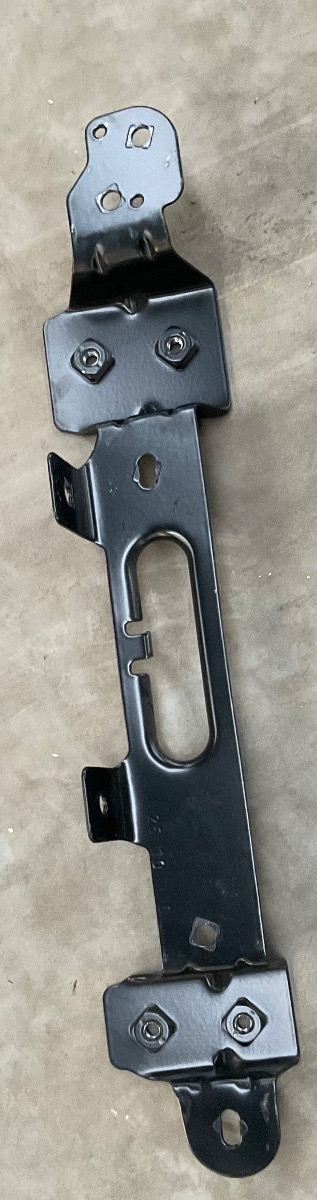 TT AIRBAG SUPPORT BRACKET