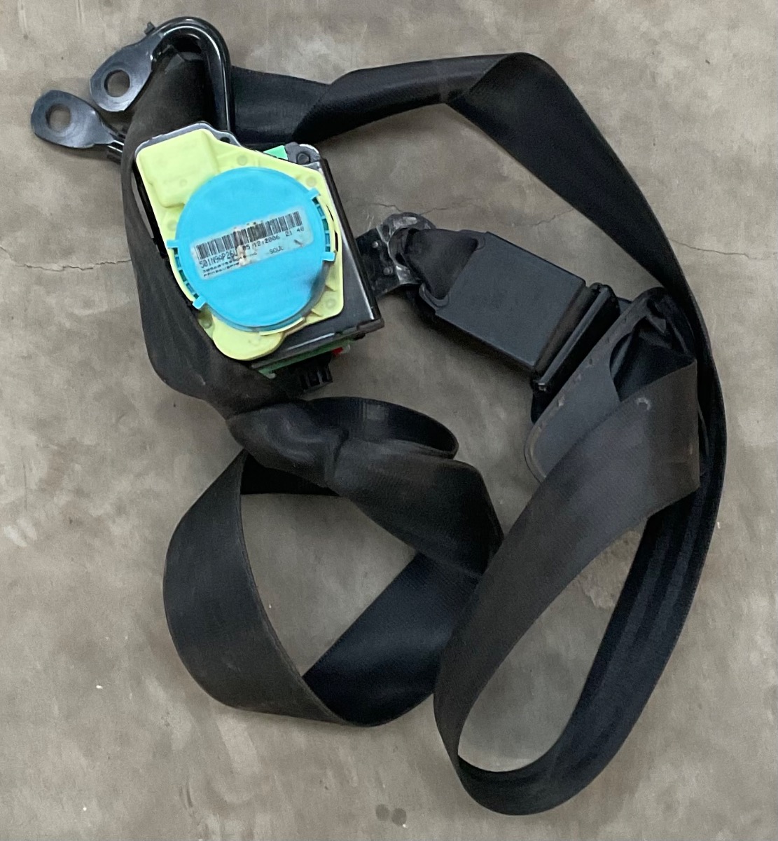 TT DRIVER SEAT BELT
