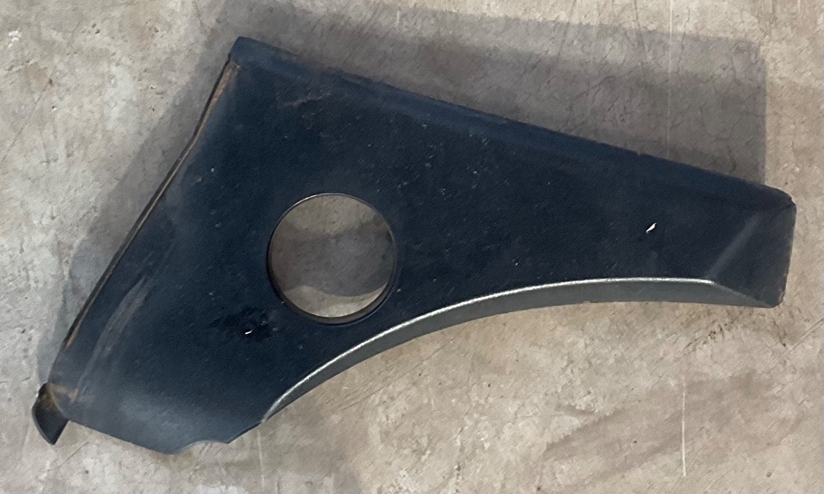 TT REAR BUMPER UPPER TRIM RIGHT