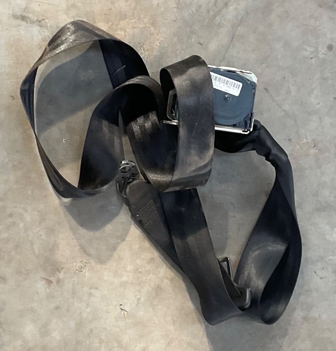 TT RIGHT SEAT BELT