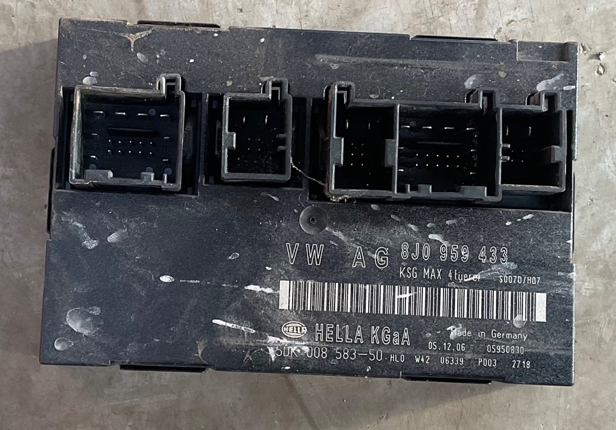 TT Central Comfort Control Module Locking Unit