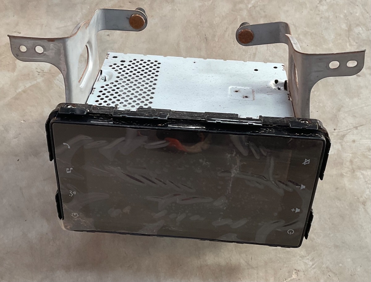 VITZ 1.0 XR AMT RADIO