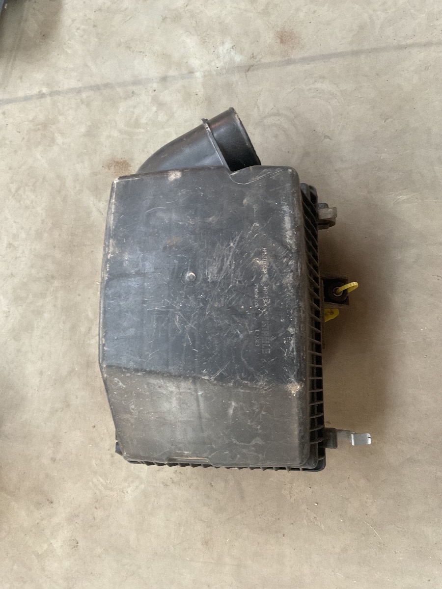 TRIBER 1.0 AIR FILTER HOUSING