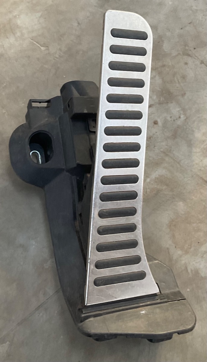 TT ACC PEDAL