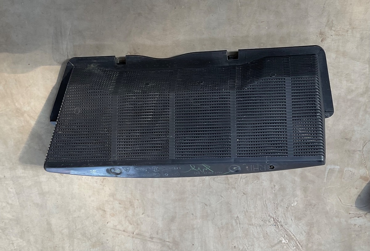 FIGO ENGINE VENT COVER