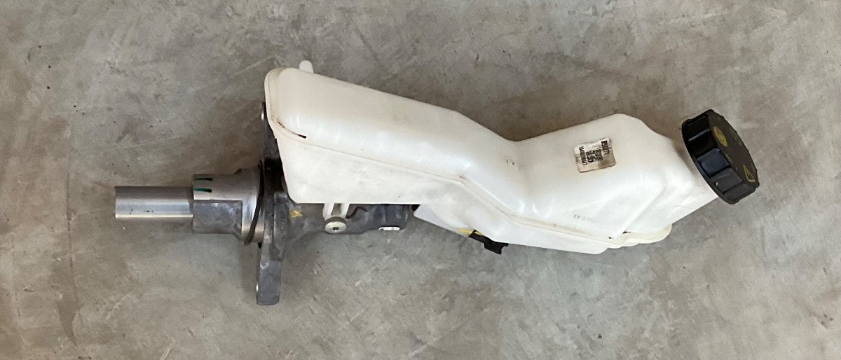 FIGO BRAKE MASTER CYLINDER