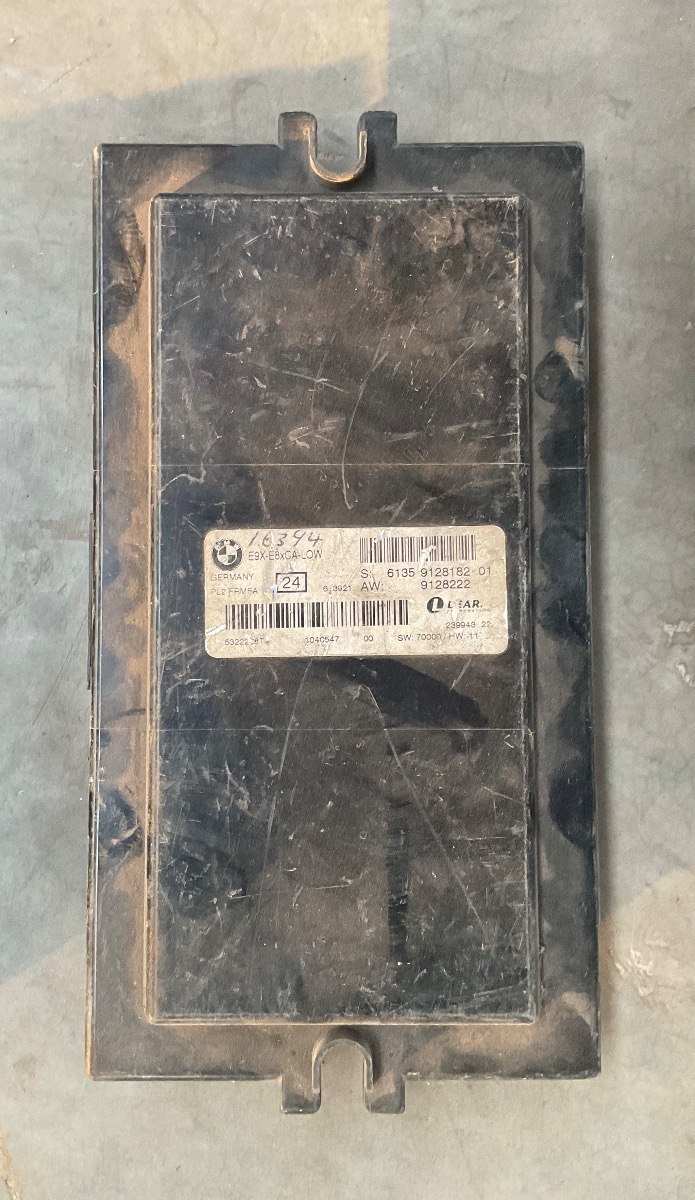 320d TOURING A/T (E91) FOOTWELL MODULE