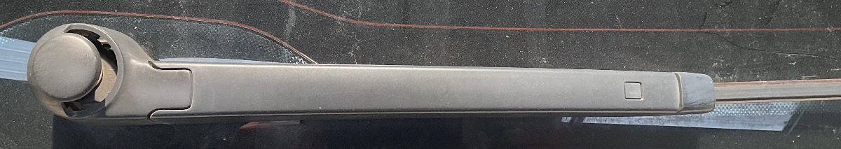 POLO VIVO REAR WIPER ARM