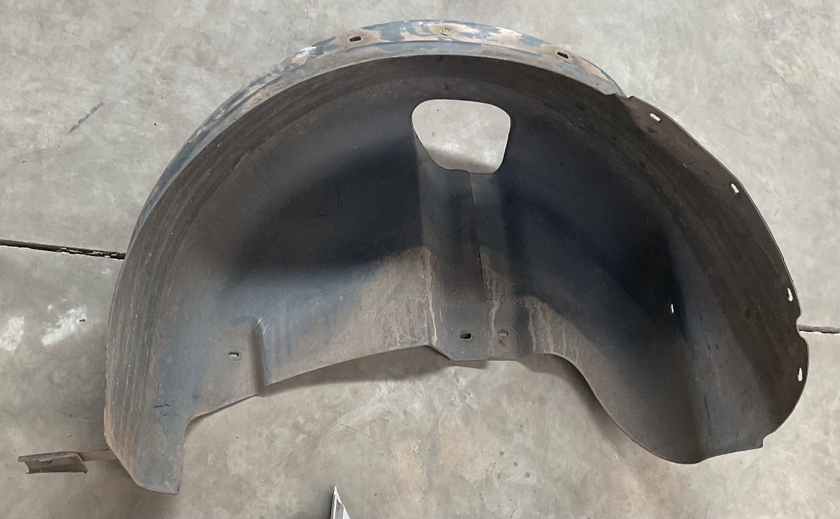 POLO VIVO RIGHT REAR FENDER LINER
