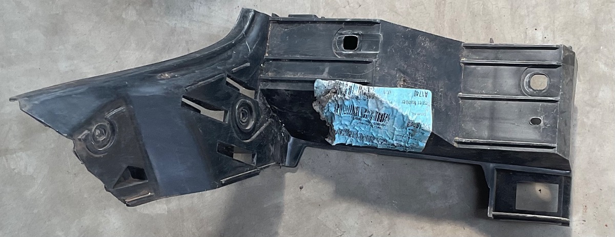 Polo Vivo, Polo 3 Hatchback Rear Bumper Slide Right