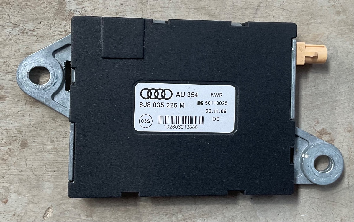 TT AERIAL ANTENNA AMPLIFIER BOOSTER MODULE