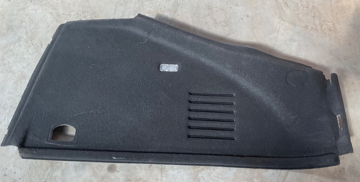 TT RIGHT REAR INNER BOOT TRIM