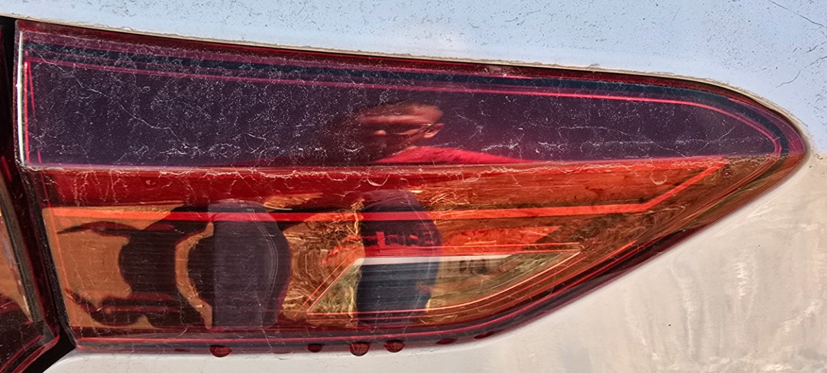 POLO MK 9 LEFT INNER TAILLIGHT
